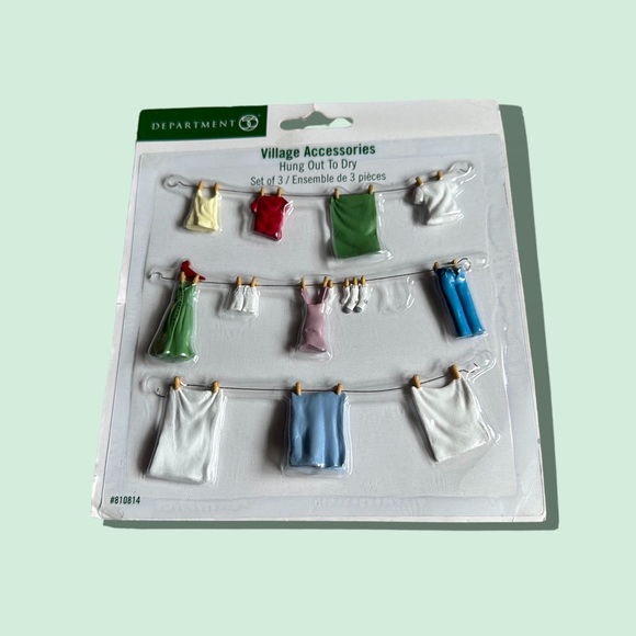 Department 56 Other - NWT 2007 Department 56 Village Accessories Hung Out To Dry Set Of Three Rare